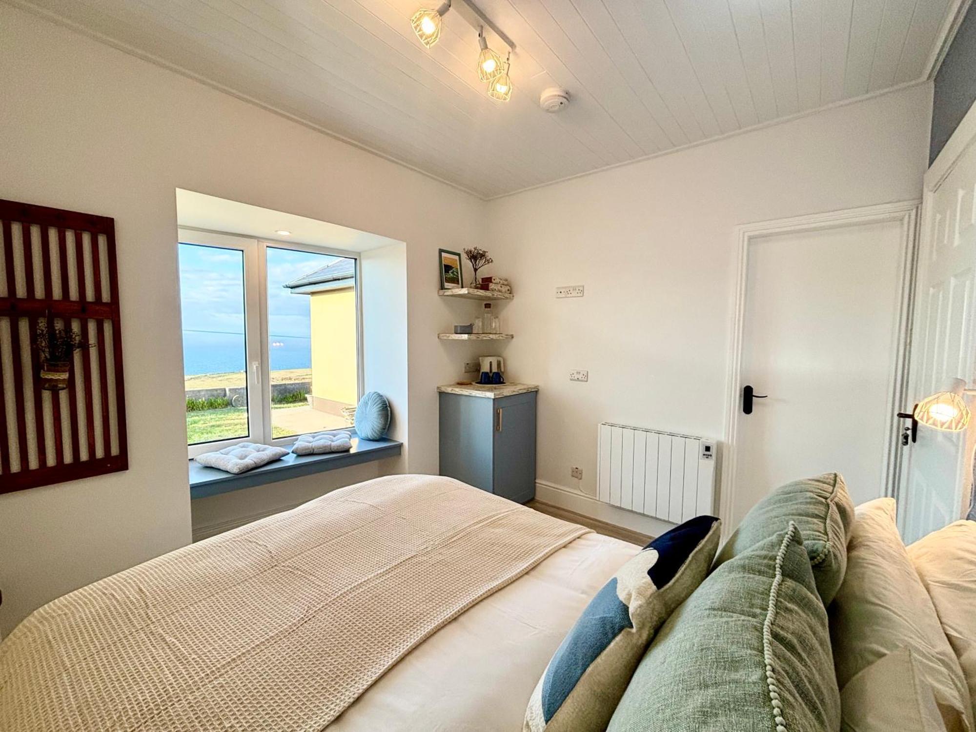 דולין Ocean View Guestrooms חדר תמונה