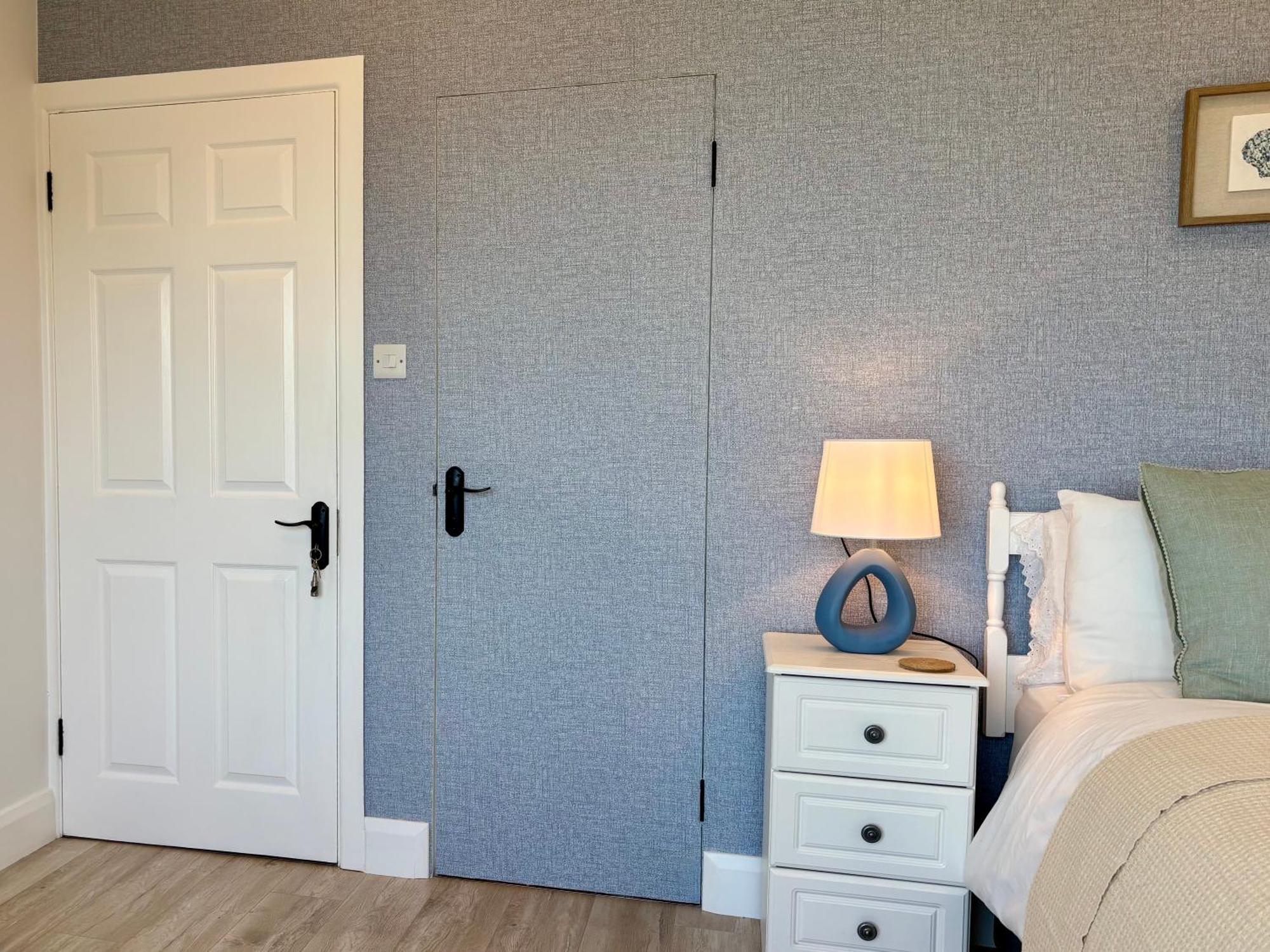 דולין Ocean View Guestrooms מראה חיצוני תמונה